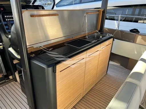 2022 Cranchi a 46 luxury tender