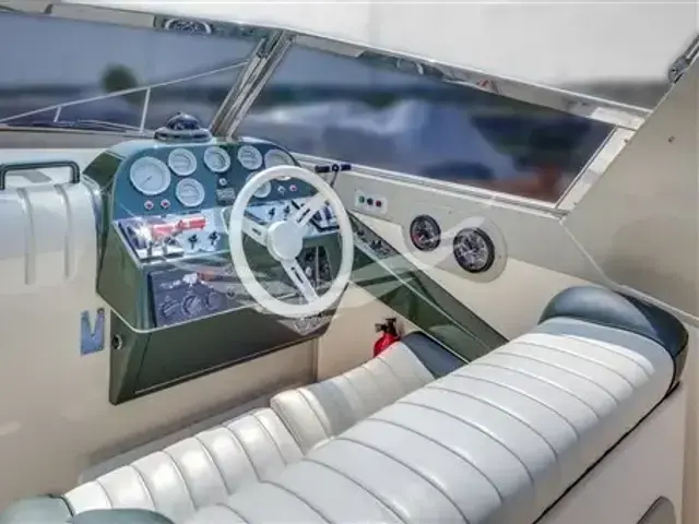 Riva 38 Bravo