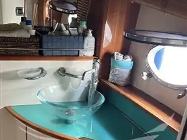 Azimut 47 Atlantis