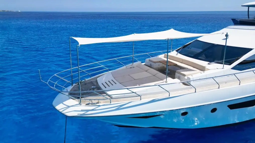 2015 Azimut flybridge 80