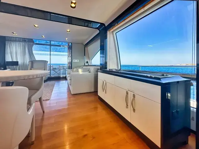 Azimut Flybridge 80