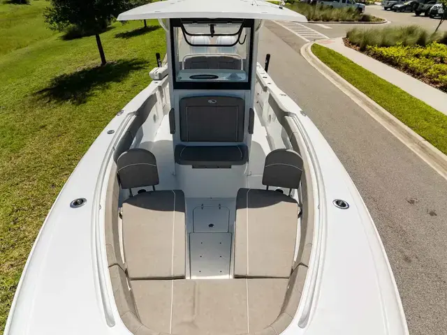 Sea Hunt Boats Ultra 305 SE