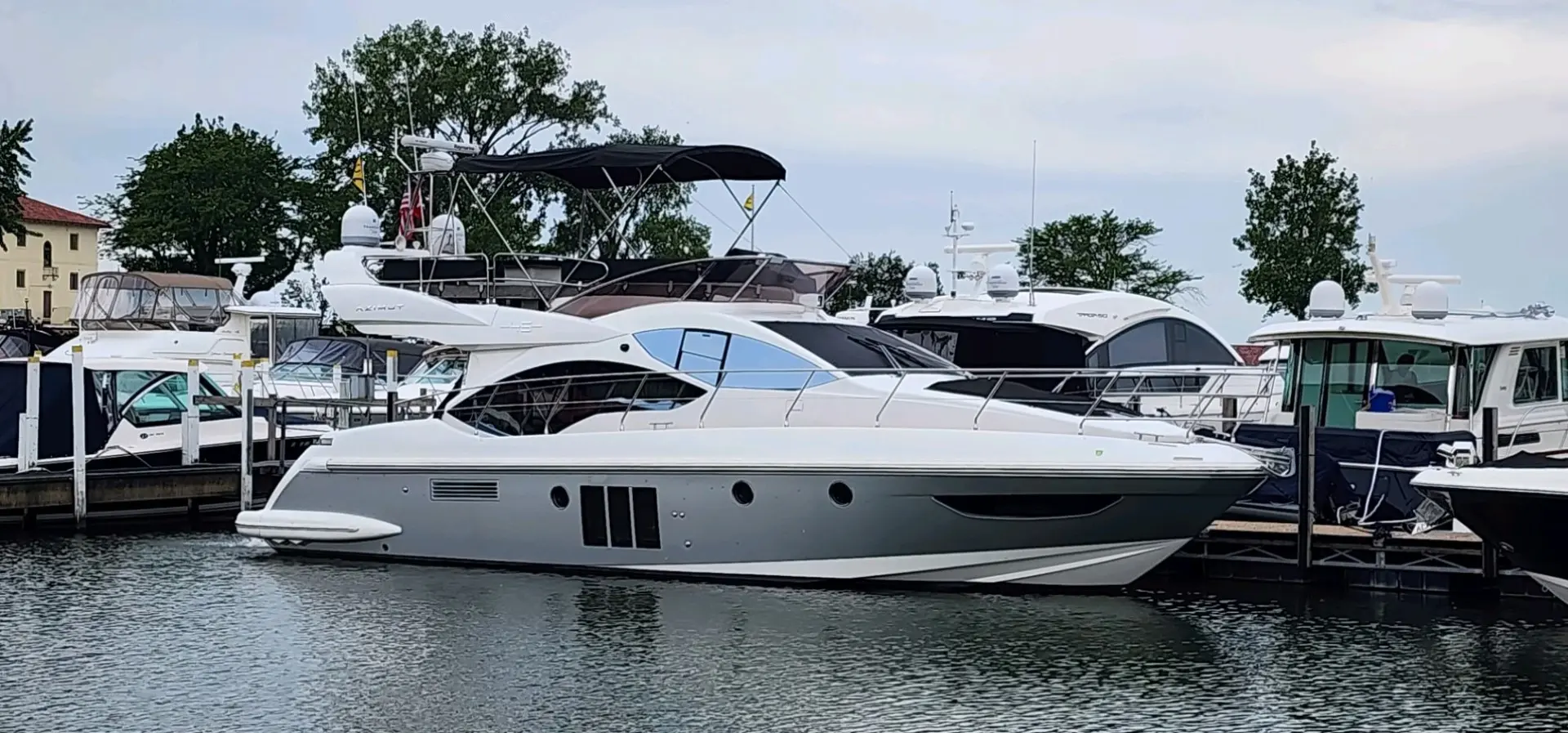 2013 Azimut 45