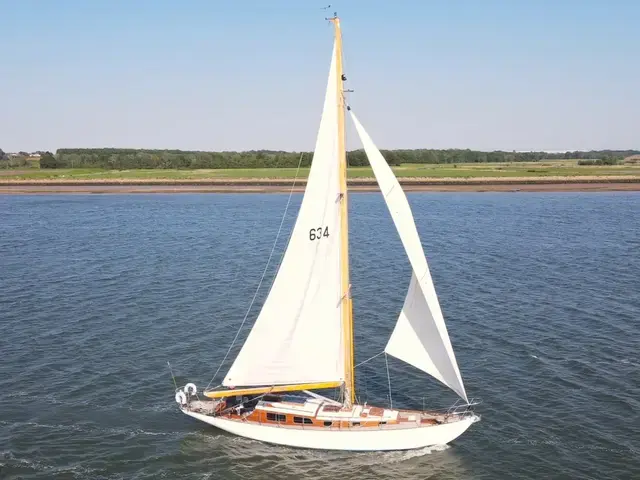 Classic 43' Camper and Nicholson Sloop