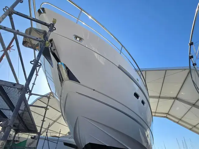 Fairline Squadron 78