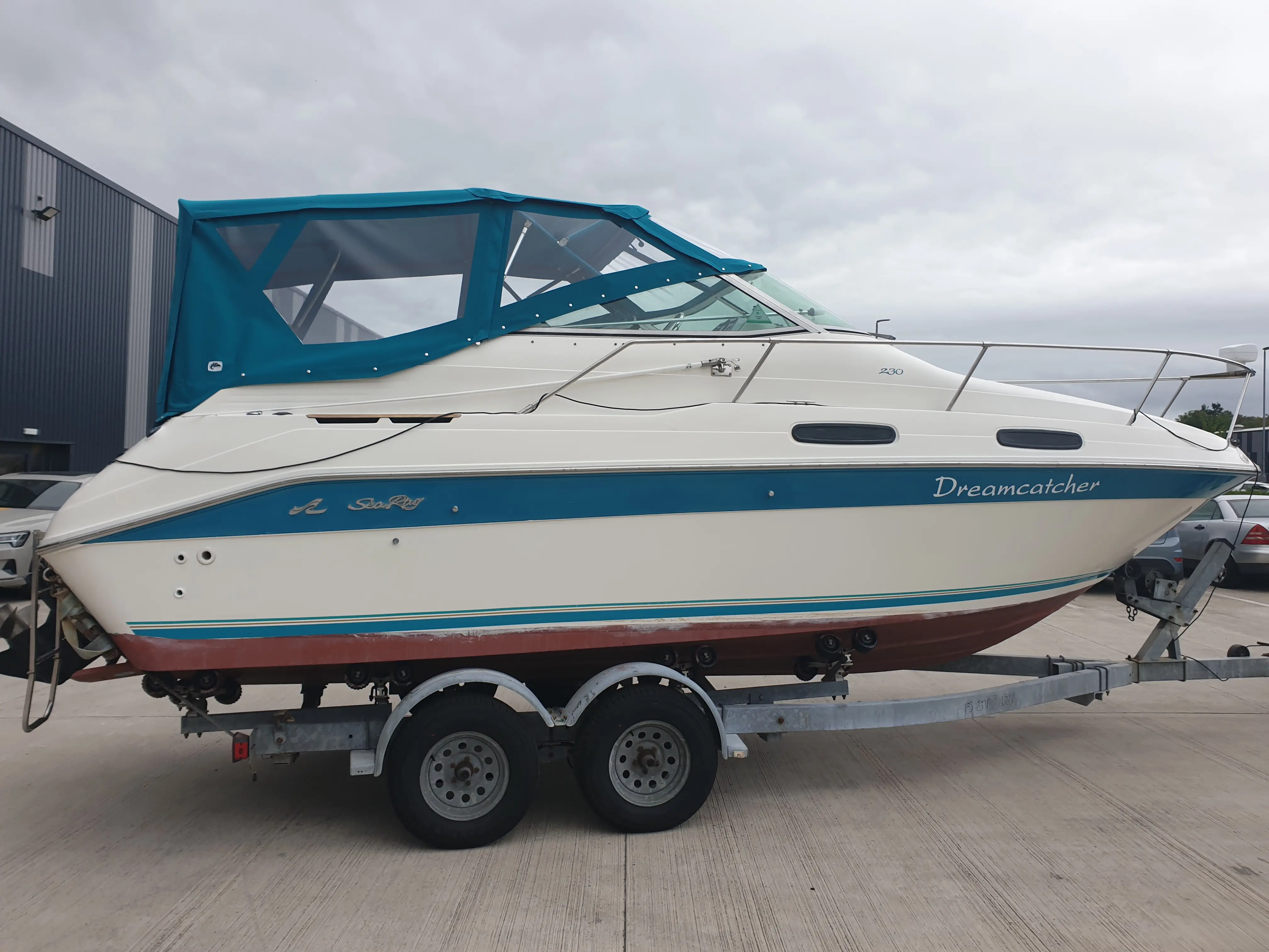 1995 Sea Ray sundancer 230