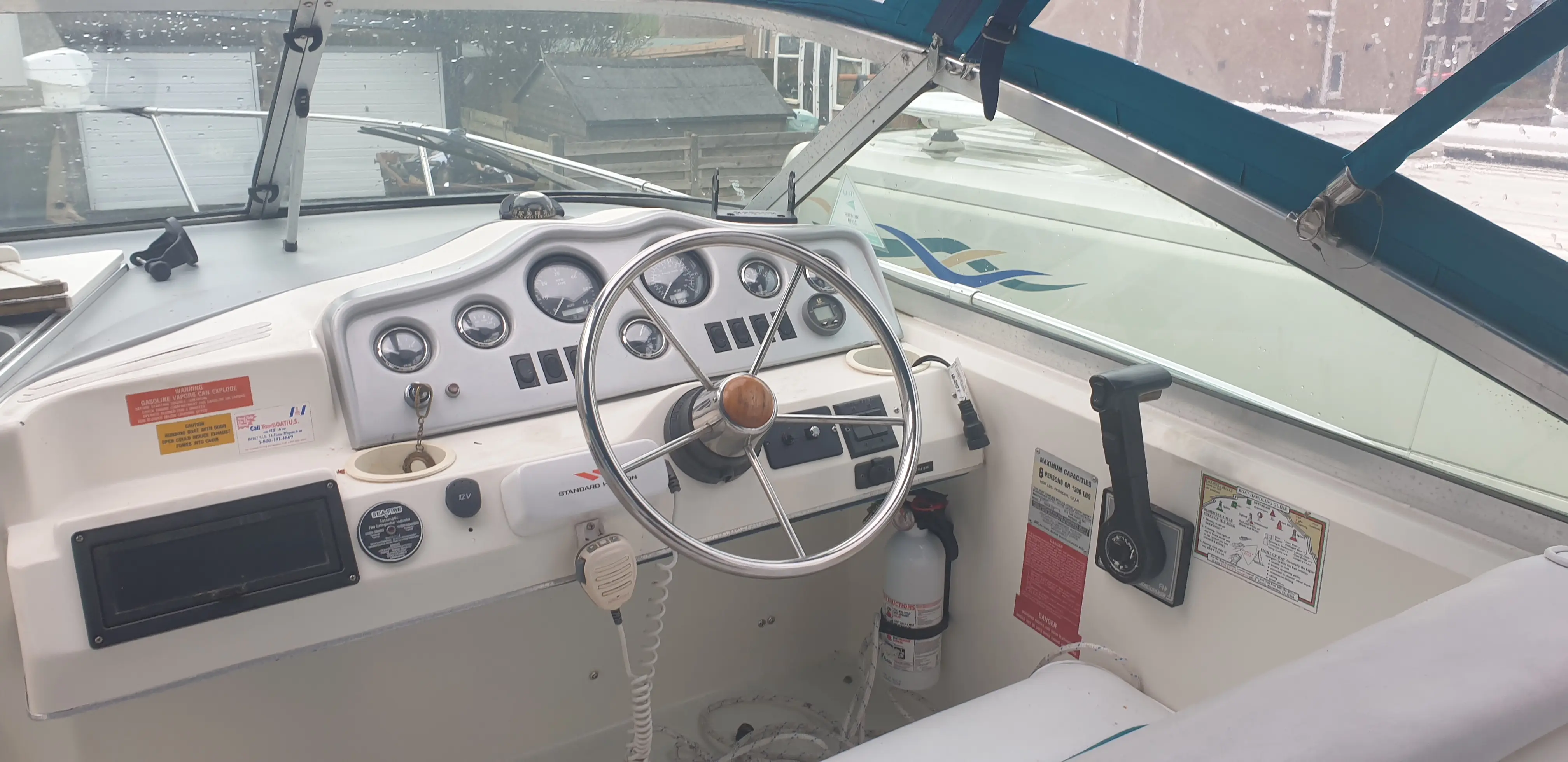 1995 Sea Ray sundancer 230