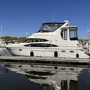 2002 Carver 396 Aft Cabin