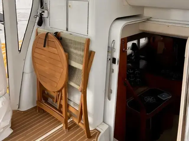 Carver 396 Aft Cabin