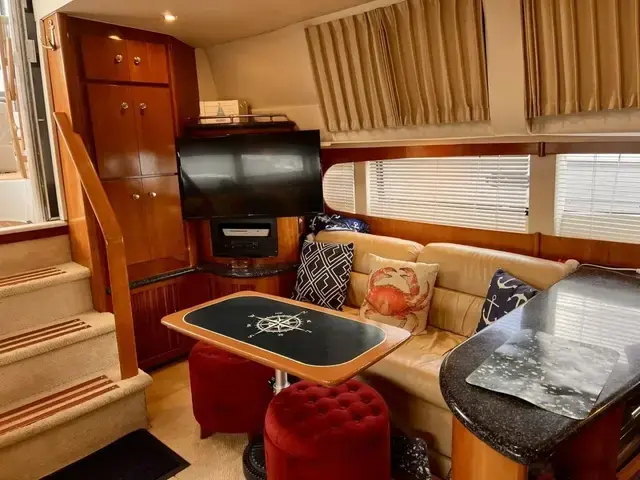 Carver 396 Aft Cabin