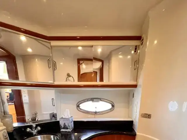 Carver 396 Aft Cabin