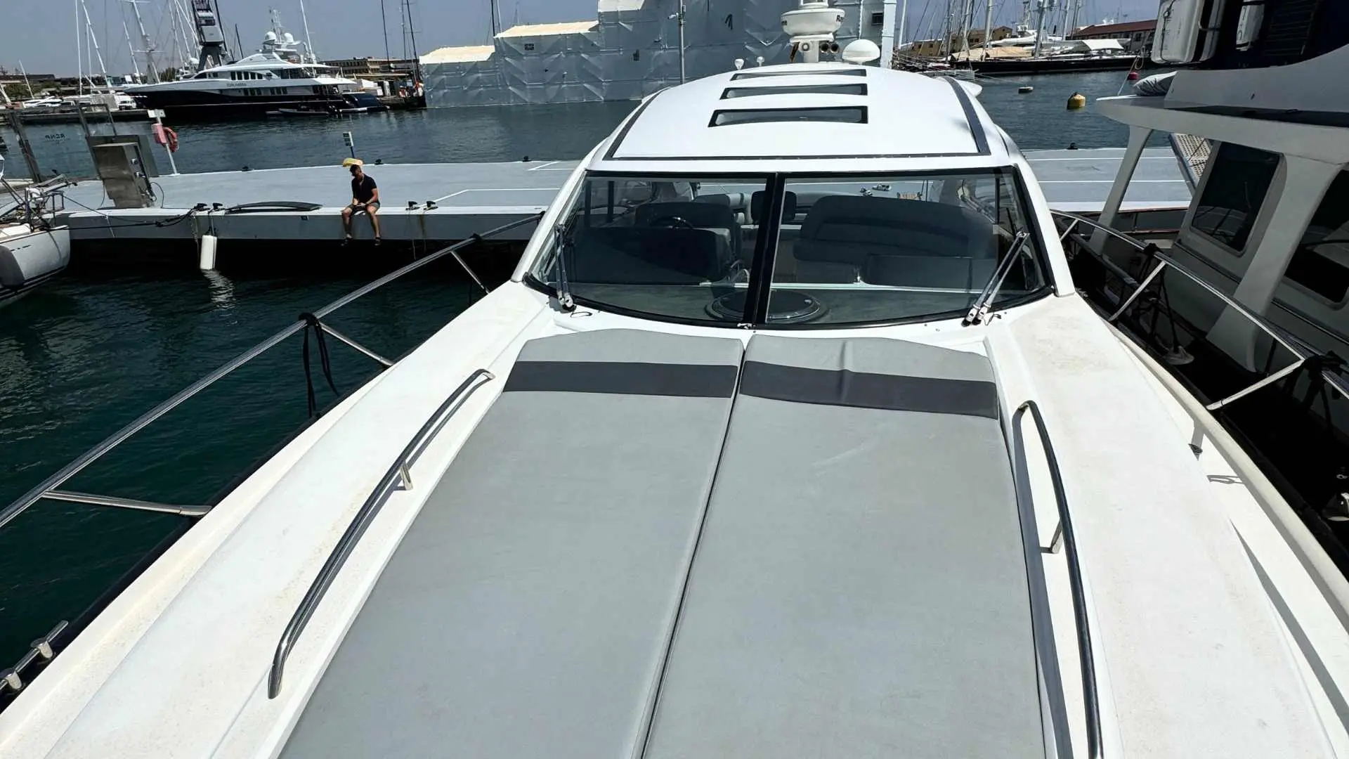 2009 Sunseeker portofino 47