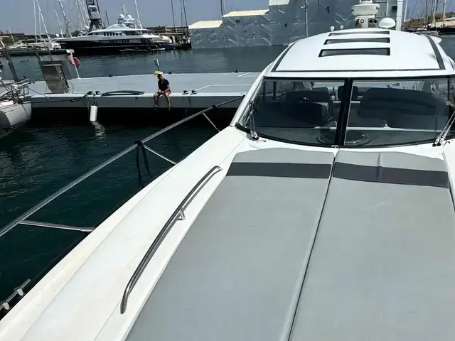 Sunseeker Portofino 47