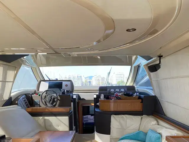 Ferretti Yachts 470