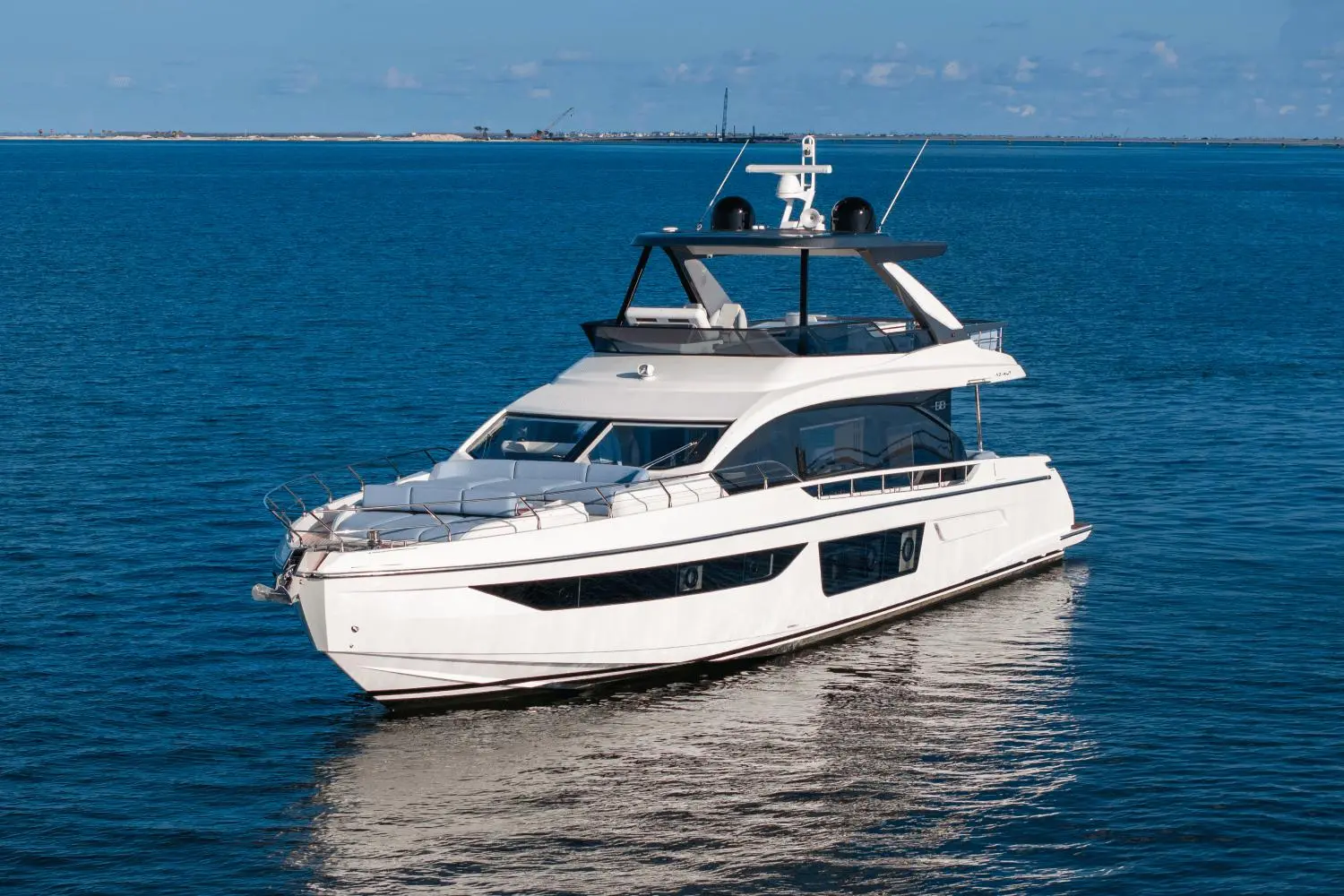 2024 Azimut fly 68