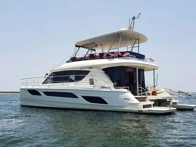 Aquila 48 Powercat