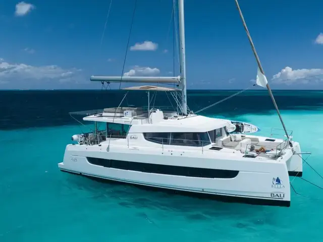 Bali Catamarans 4.8