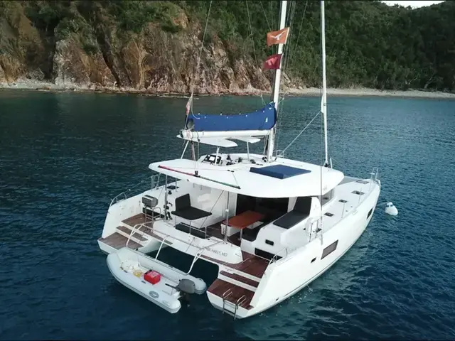 Lagoon 42