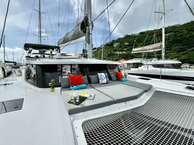 Fountaine Pajot Isla 40