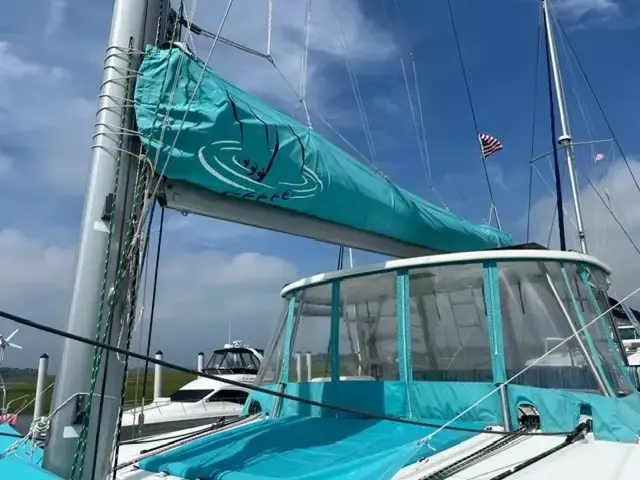 Lagoon 450F