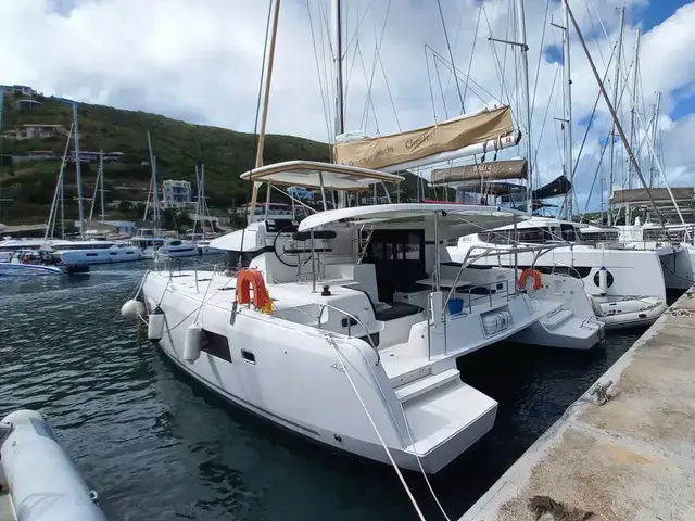 Lagoon 42