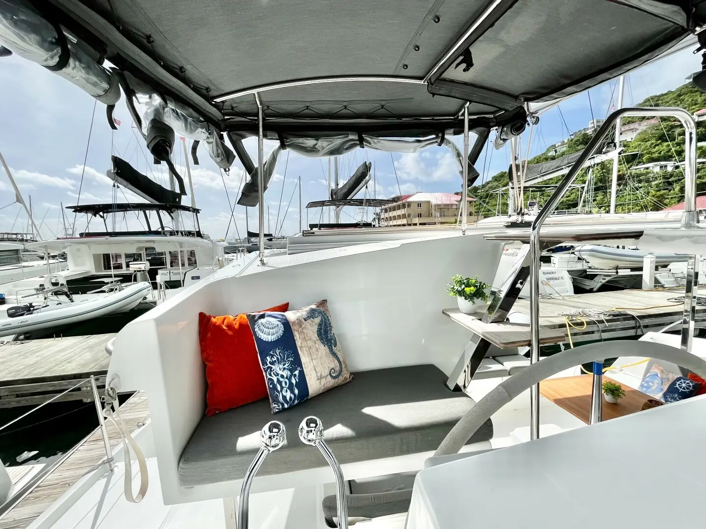 2023 Fountaine Pajot isla 40