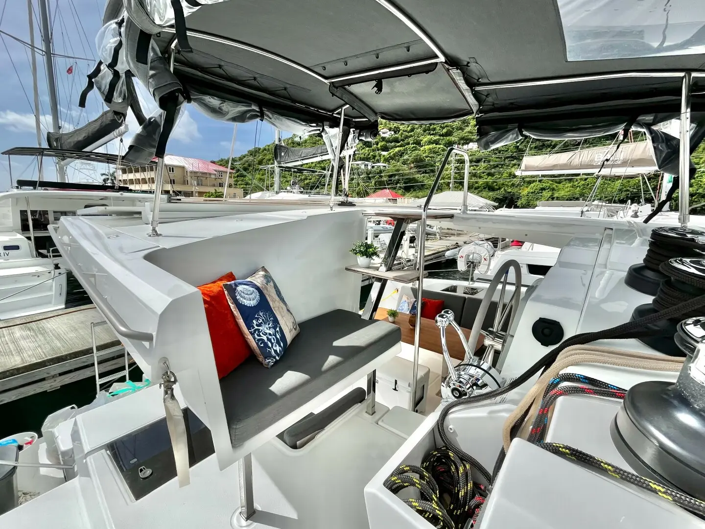 2023 Fountaine Pajot isla 40