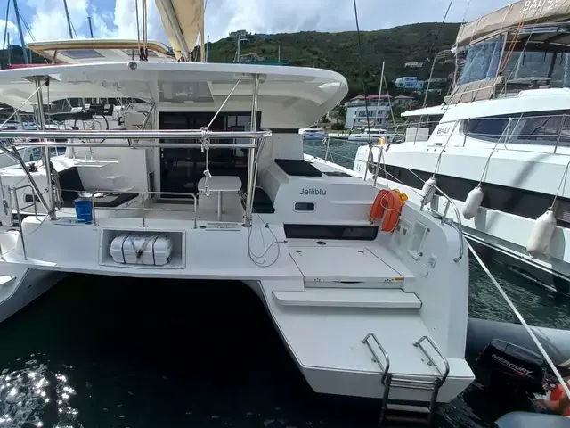 Lagoon 42