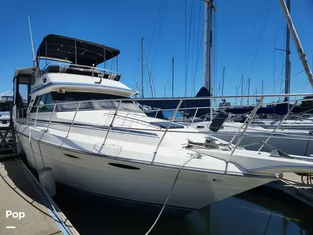 Sea Ray 410 Aft Cabin