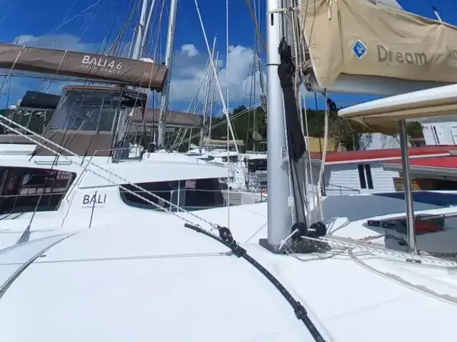 Lagoon 42