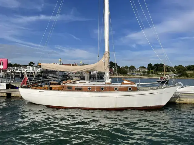 Classic Laurent Giles Wanderer Sloop