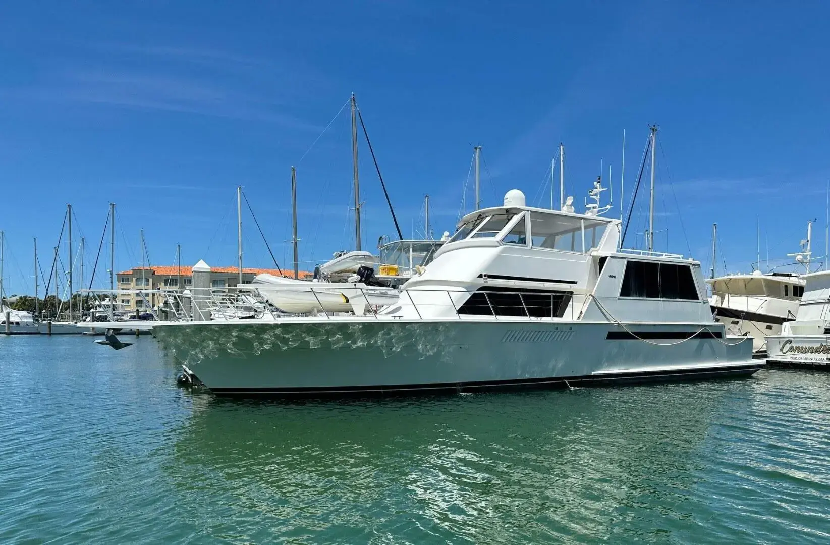 1998 Viking 60 cockpit sport yacht