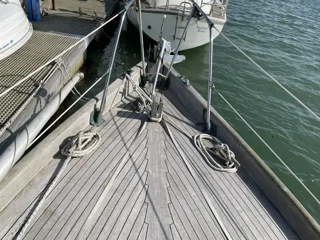 Classic Laurent Giles Wanderer Sloop