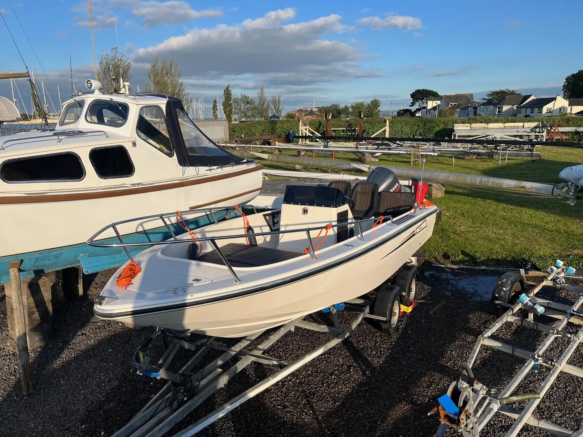 1989 Boston Whaler rover marine fishing rover