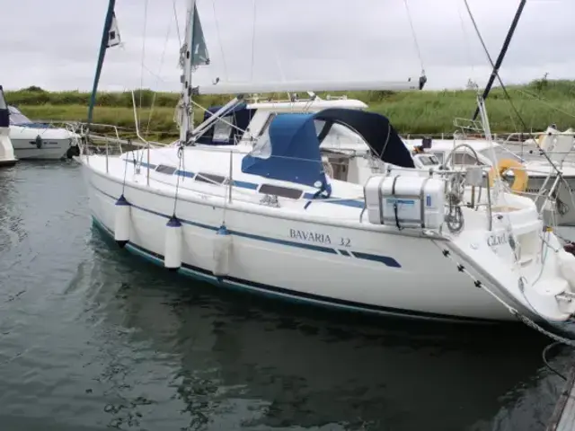 Bavaria 32