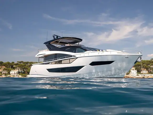 Sunseeker 88m Yacht