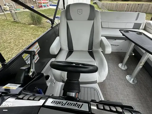 Godfrey Pontoon Aquapatio 255