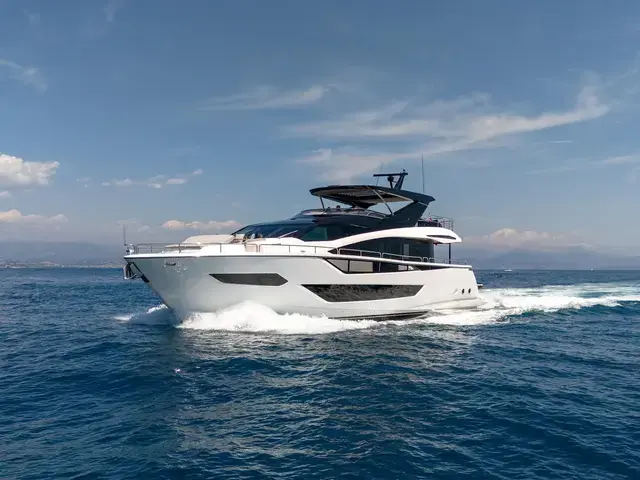 Sunseeker 88m Yacht