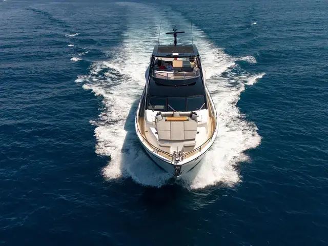 Sunseeker 88m Yacht