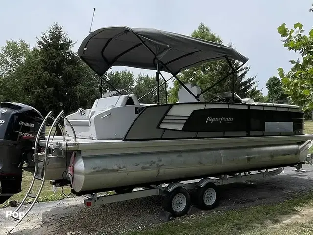 Godfrey Pontoon Aquapatio 255