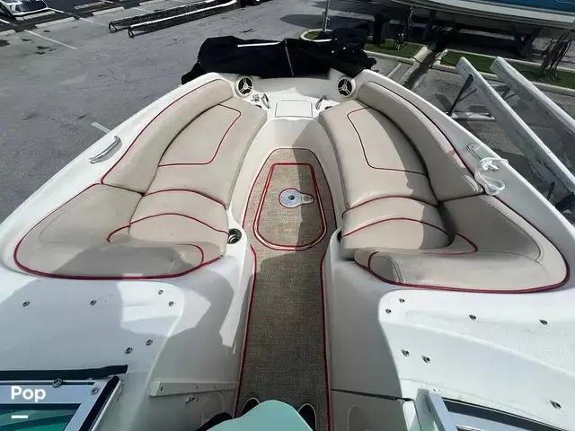 Sea Ray 240 Sundeck