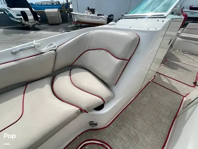 Sea Ray 240 Sundeck