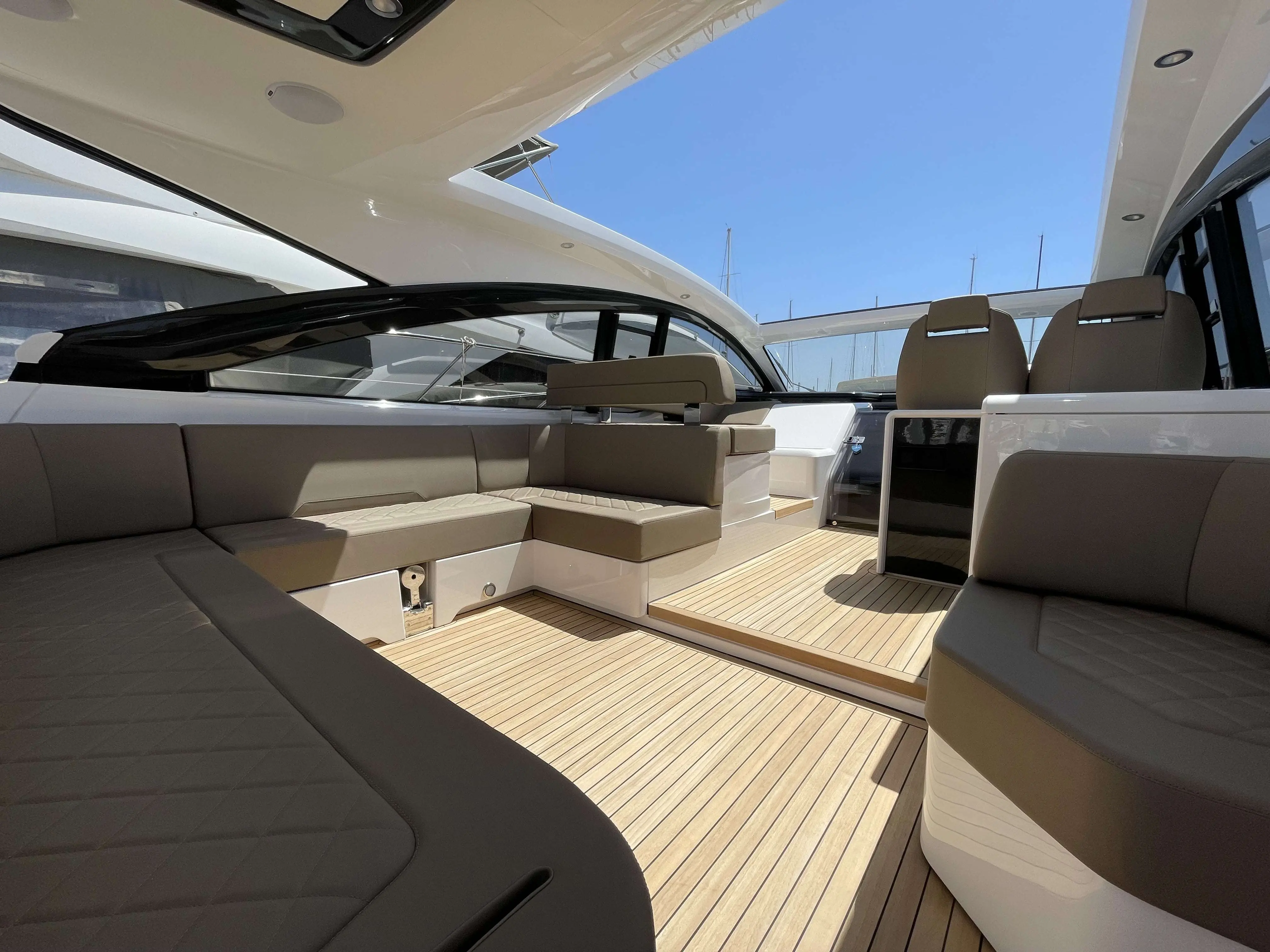 2024 Fairline targa 45 open