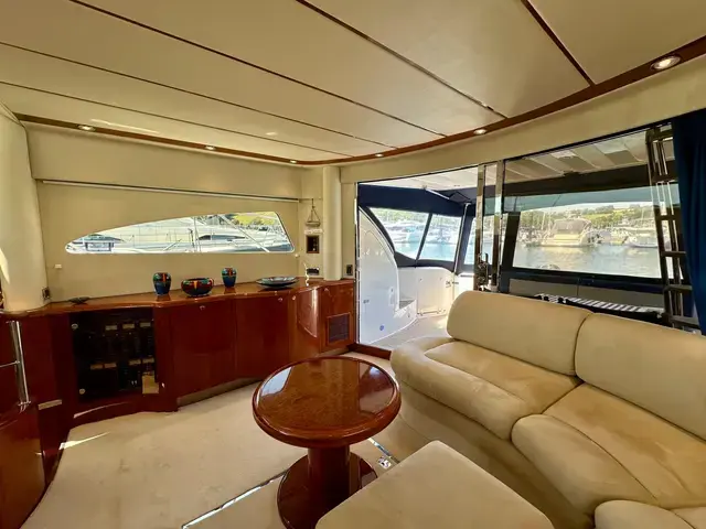 Fairline Squadron 55