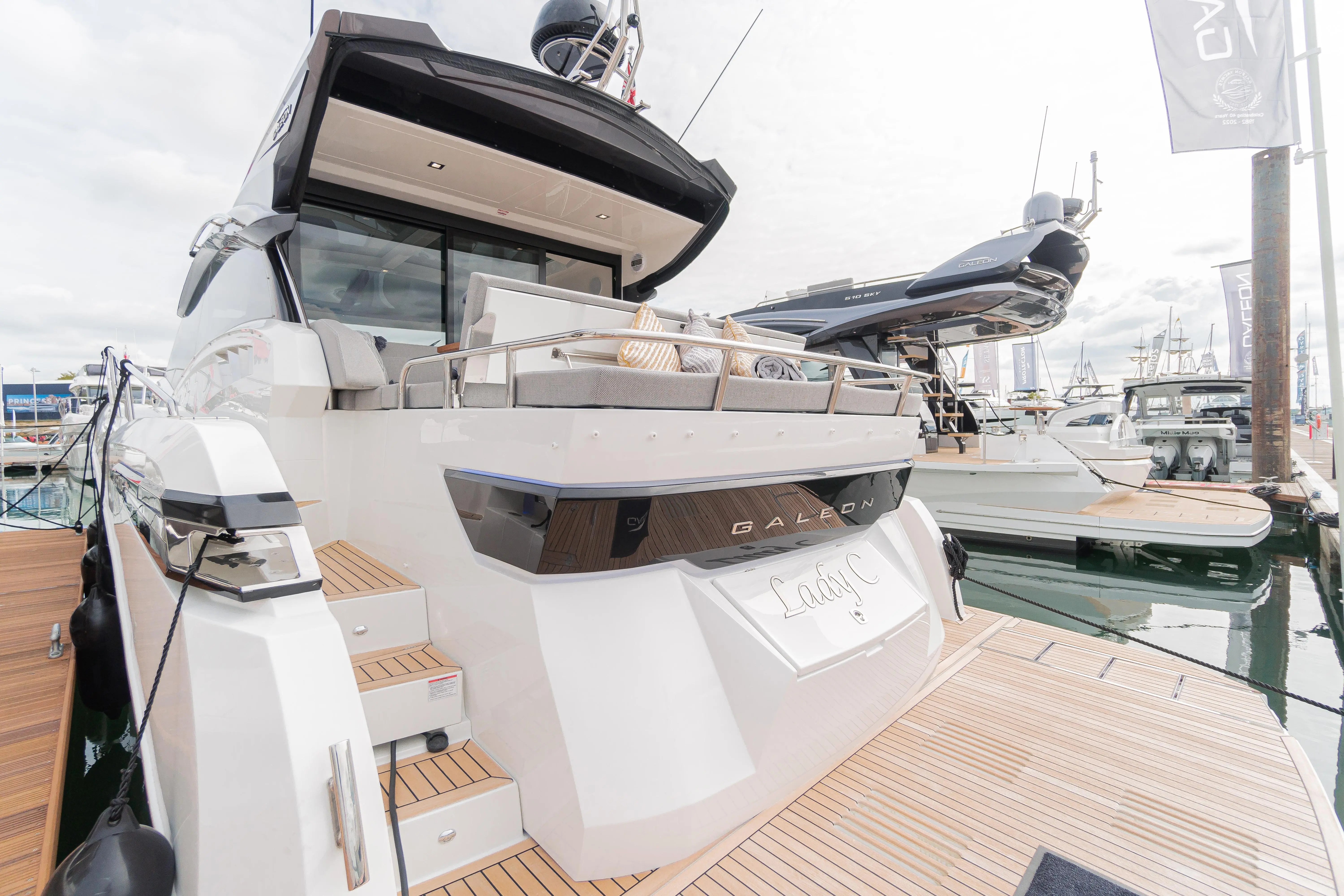 2022 Galeon 485 hts