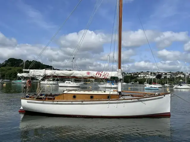 Classic 28' GRP Falmouth Working Boat Gaff Cutter