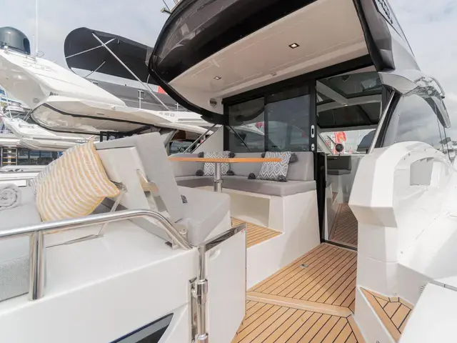 Galeon 485 Hts