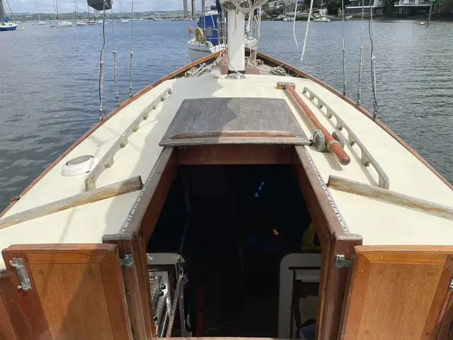 Classic 28' GRP Falmouth Working Boat Gaff Cutter