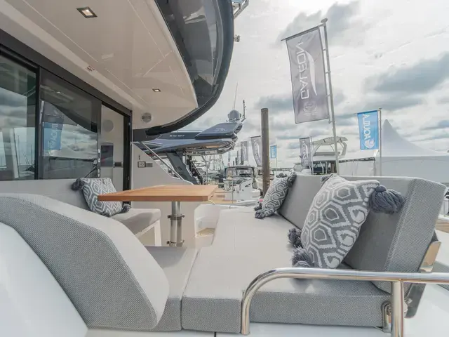 Galeon 485 Hts