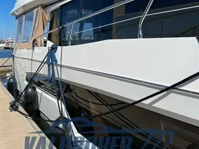 Galeon 680 Fly